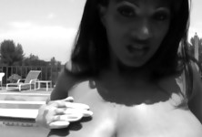 Scott Lyons Knows How to Get Over an Argument with His Wife