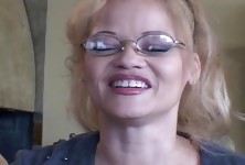 Golden Jade Is a Horny Blond MILF